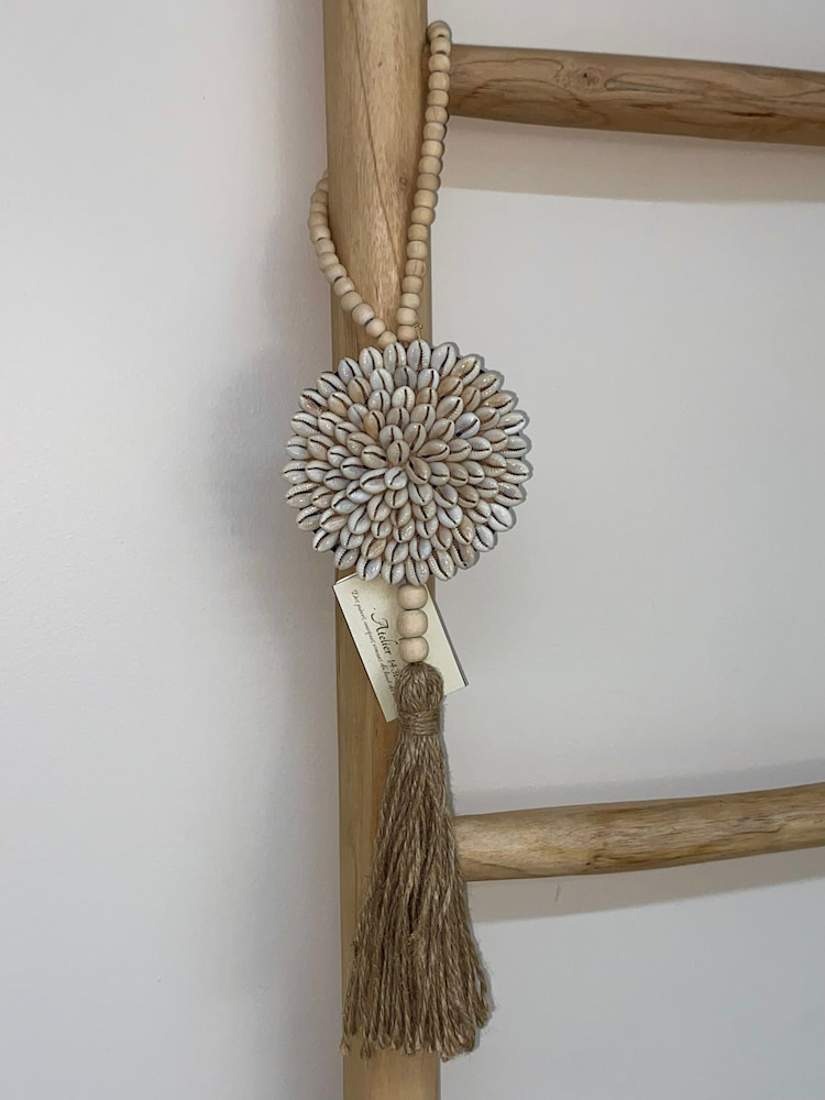Tassel S Lermite / Petit coquillage – Image 3