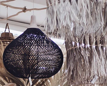 Suspensions du magasin Atelier 1436